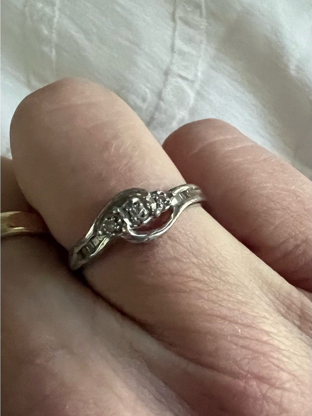 Sterling Silver Twist Knot Ring with Center Stones - Silver